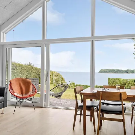 بيت للعطل Awesome In Hejls