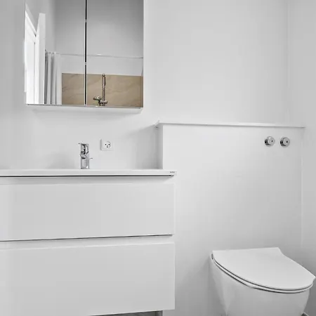 別荘 2 Bedroom Cozy In